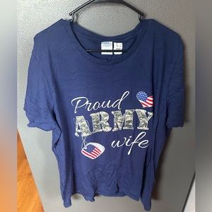 Women’s “proud army wife” shirt. Size 2xl.
